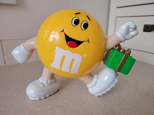 Vintage yellow sweet - m&m,