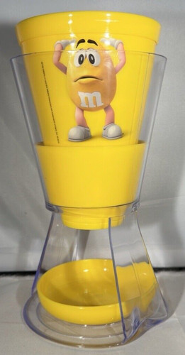 Yellow sweet candy - m&m's,