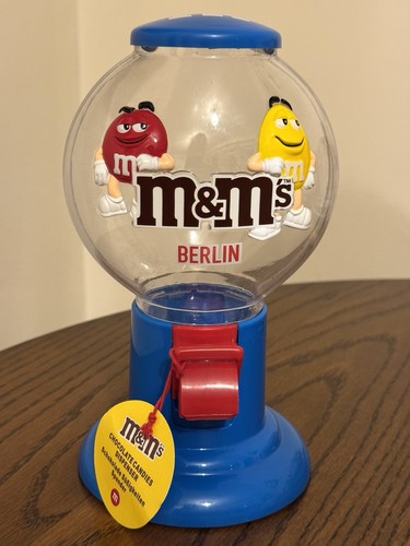 M s world berlin - m&m,